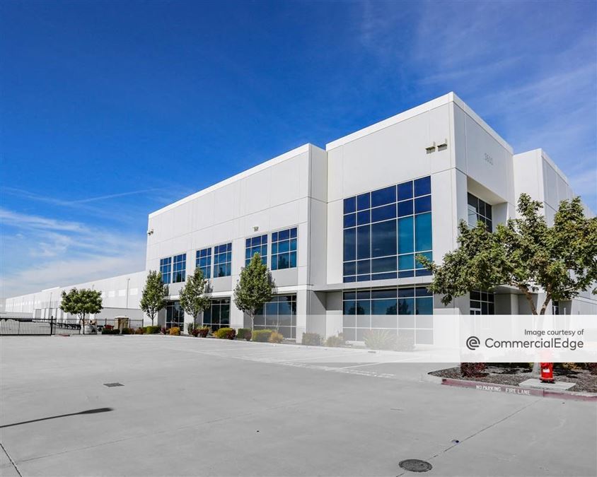 Southport Business Park - 3600 Massie Court