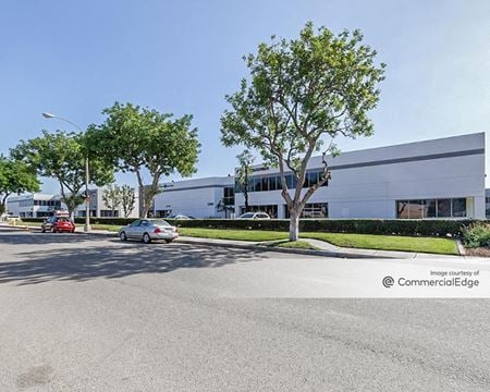 Industrial space for Rent at 2352 East Walnut Avenue in Fullerton