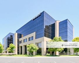 Lake Pointe Corporate Centre - 2875 South Decker Lake Drive