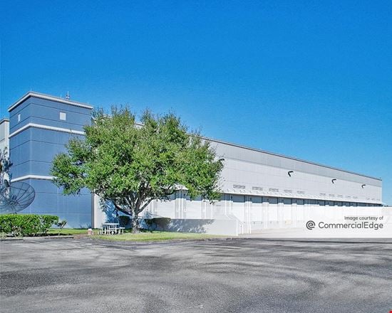 3700 Commerce Blvd
