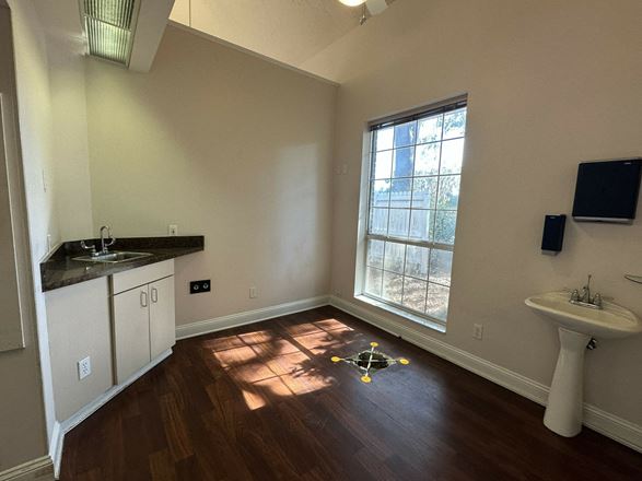 Medical/Professional Free-Standing Office Building - Waterford Park