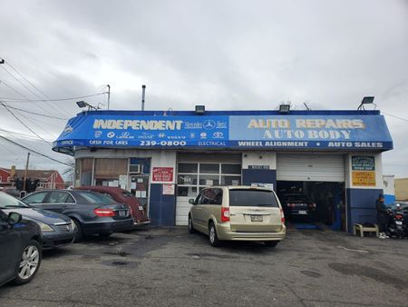 Photo of commercial space at 708 Burnside Ave in Inwood