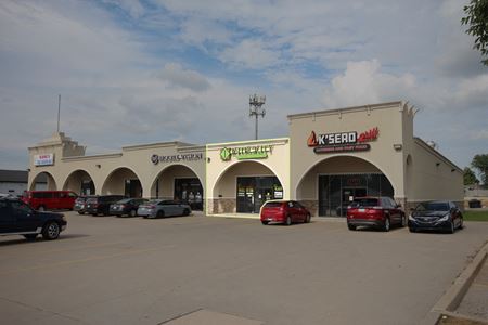 Retail space for Rent at 6005-6011 S Mingo Rd in Tulsa