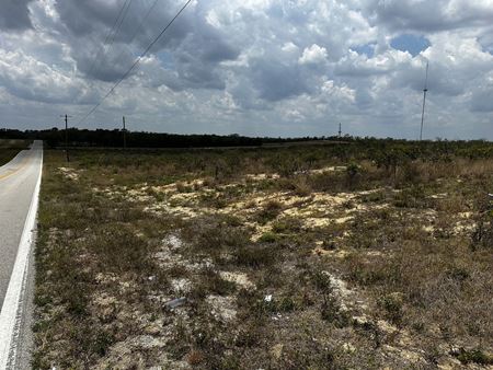 Photo of commercial space at 4751 County Road 17 in Sebring