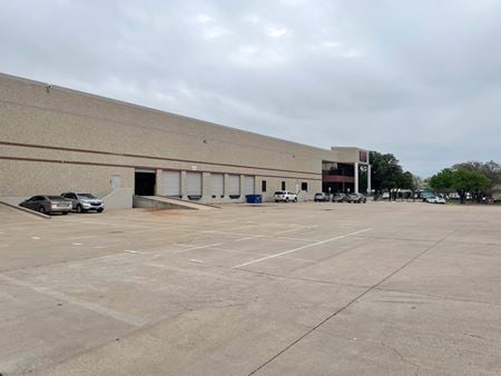 Photo of commercial space at 2895 113th St in Grand Prairie