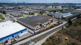 400 Flint Rd, North York