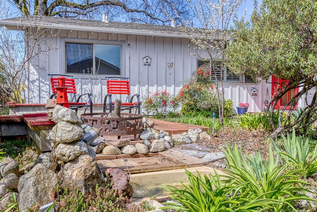 Charming Lakeport Home