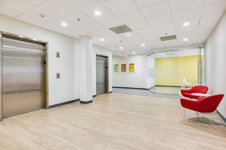 302      Space Photo Gallery 11