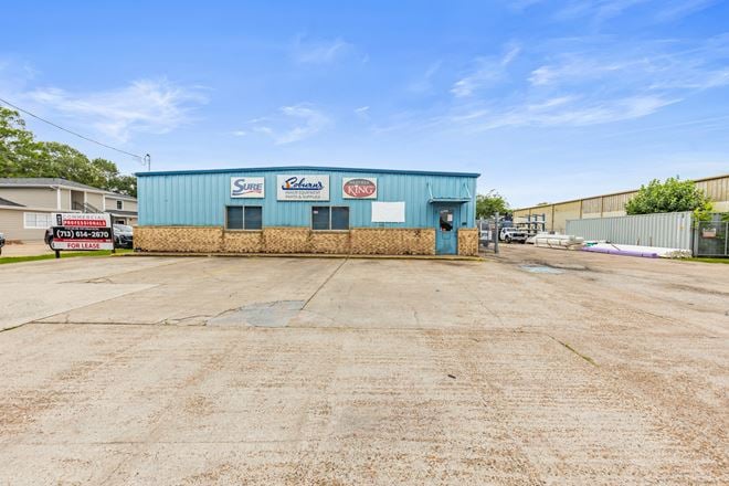 Baytown Flex Space Near I-10 & Hwy 146