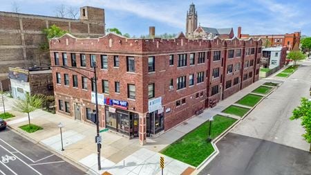 Multi-Family space for Sale at 5100 W Madison St in Chicago