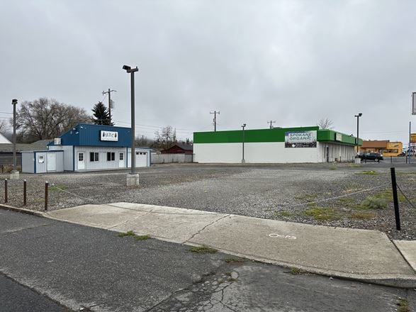 Retail space for Rent at 3728 E Sprague Ave in Spokane