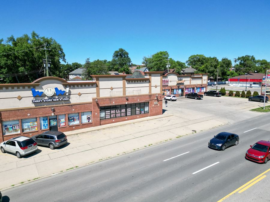 Huron Plaza