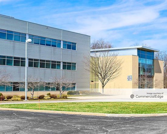 Blackthorn Corporate Park - 3575 Moreau Court
