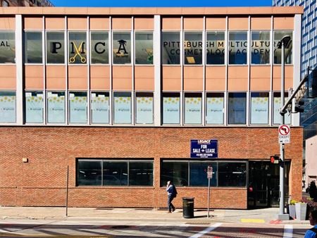 Photo of commercial space at 412-429 Smithfield Street in Pittsburgh