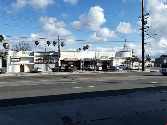 Crenshaw Blvd.