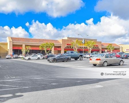 Retail space for Rent at 12639 Glenoaks Blvd in Sylmar