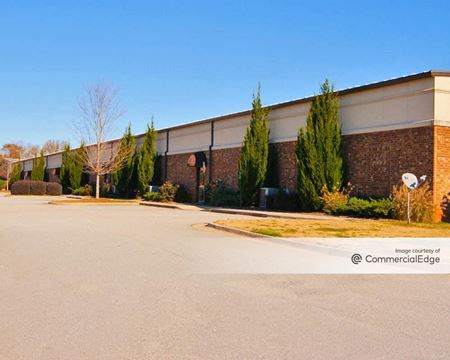 Industrial space for Rent at 906-910 Dailey Mill Rd in McDonough