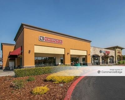 Lone Tree Plaza