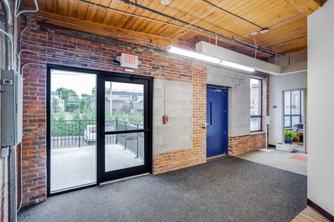 59-85 Chapel Street - KS Labs @ Charles River Mills