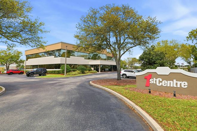 490 Centre Lake Dr Ne, Suite 100A