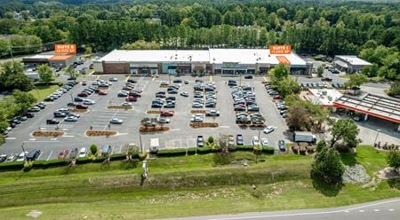 Photo of commercial space at 6118 & 6120 Farrington Road in Chapel Hill