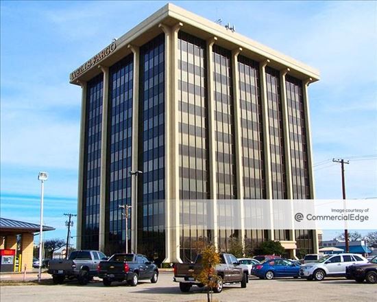 Wells Fargo Tower