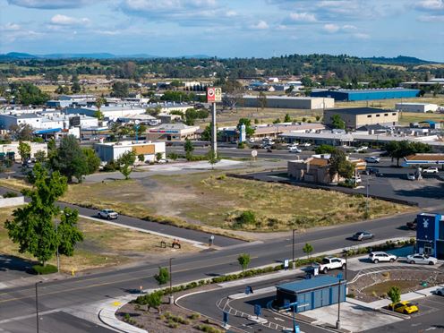 Oroville Retail Pad