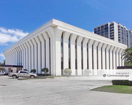 Office space for Rent at 5005 Woodway Drive in Houston