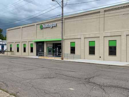 Join Huntington National Bank in Downtown Saint John's - Saint Johns