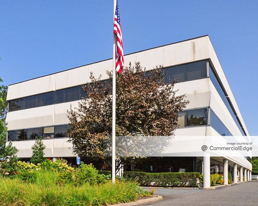 Fairfield Office Center 66 Commack Road Office Building
