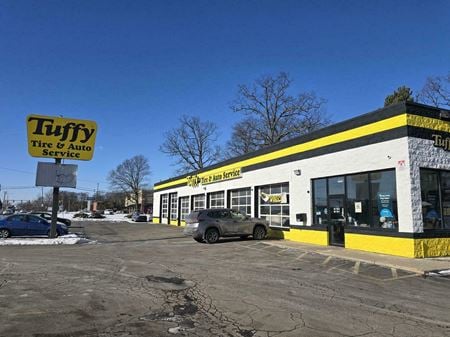 Retail space for Sale at 5310 Airport Highway in Toledo