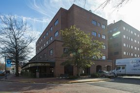 George Mason Square