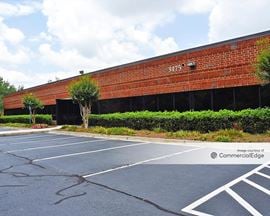 Chattahoochee Corners - 3475-3550 Corporate Way, 4350, 4375 & 4400-4570 River Green Pkwy