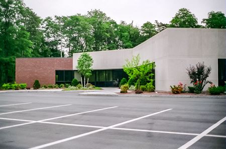 Photo of commercial space at 10B MADISON AV EXT in Albany