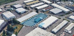 Warehouse & office spaces with fenced and pave yard available in Mukilteo