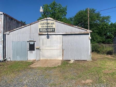 Photo of commercial space at 4204 Raymond St in Shreveport