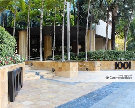 Office space for Rent at 1001 Brickell Bay Drive in Miami