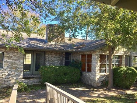 Retail space for Sale at 1322/1326 U.S. 290 in Dripping Springs