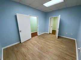 262 Yeager Pkwy Suite D