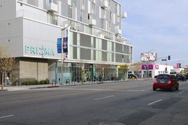 900 N La Brea - Prizma