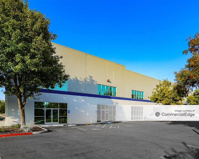 1329 N Market Blvd