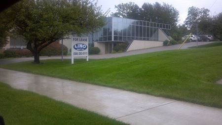Photo of commercial space at 2005 W Hamlin Rd in Rochester Hills