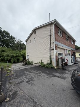 182 Fairfield Drive