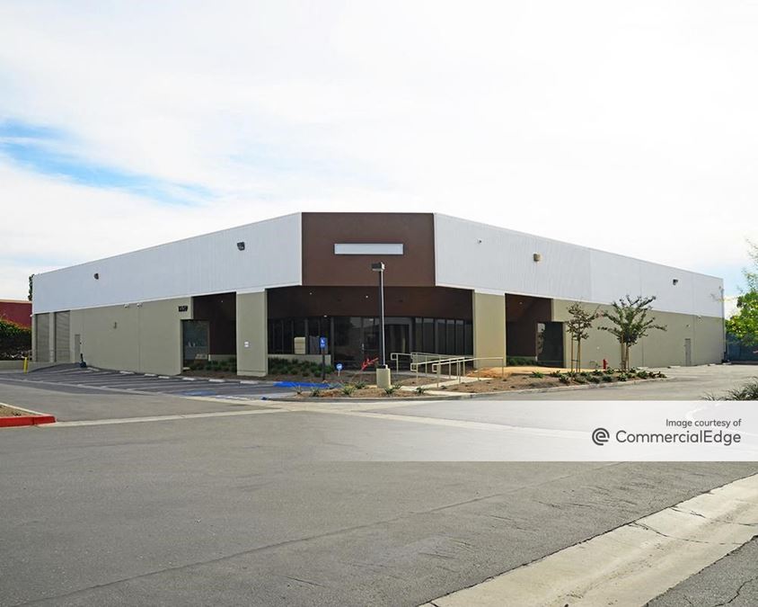 Costa Mesa Business Center