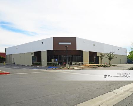 Industrial space for Rent at 1585 Sunland Lane in Costa Mesa
