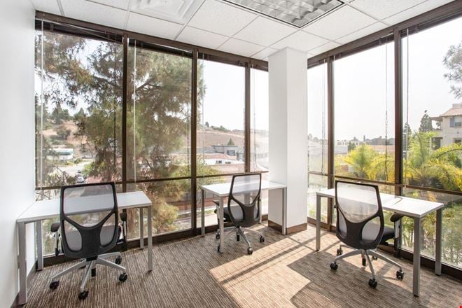 CA, Rolling Hills Estates - Twin Towers