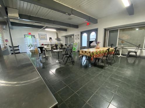 Retail Restaurant Building For Sale Near Seattle  I-90 
