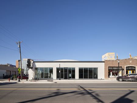 Retail space for Sale at 801 N Broadway Avenue in Oklahoma City