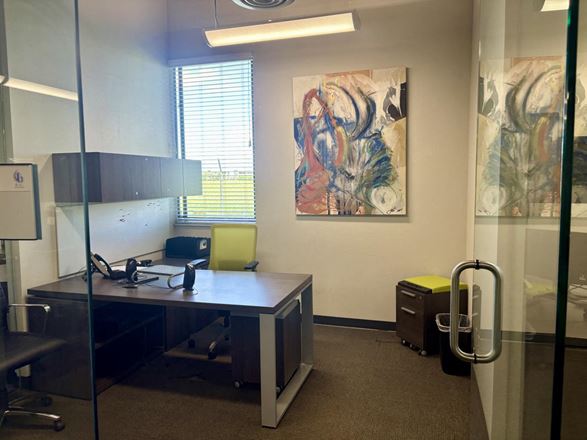 Turnkey Office Space for Lease, Westshore Business District