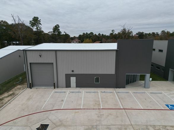 20735 Old Sorters Rd. Porter, TX 77365